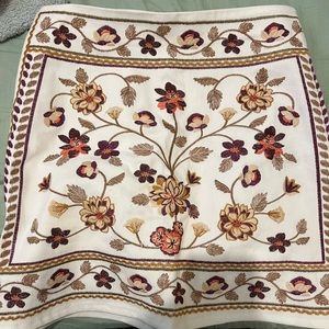 Francesca’s White Embroidered Skirt